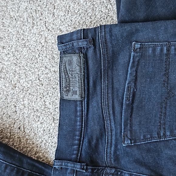 Women Diesel dark blue jeans - Picture 4 of 4